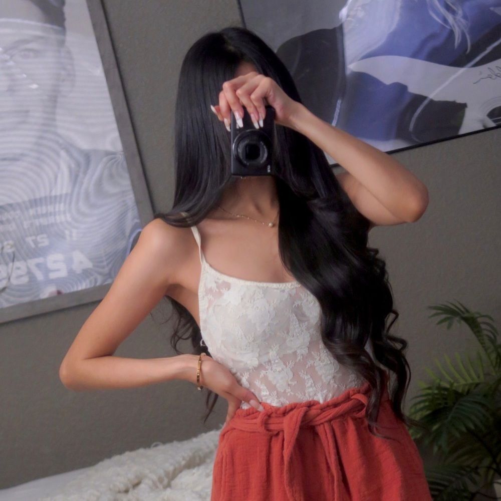 ✨ Vintage Christian Dior Lace Cream Bodysuit - Picture 2 of 9